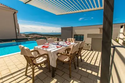 Image de Appartement Stan (11047-A1) - Makarska