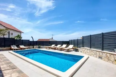 Image de Maison Mirka (11135-K1) - Razanj