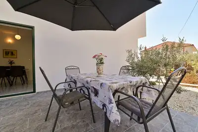 Appartements Kati (112051-A1) - Seget Donji