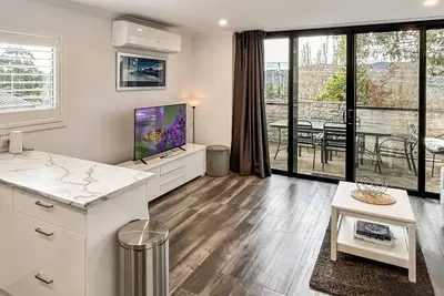 Image de Bundarra 1 light filled apartment