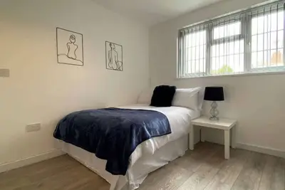 Host & Stay | Waterfront
