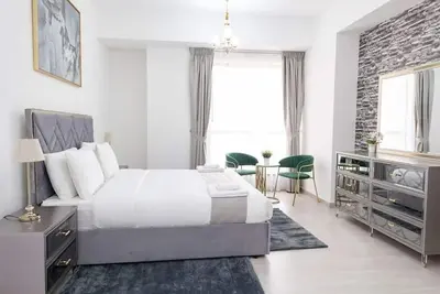 Image de Deluxe furnished 3br on Jbr with Balcony