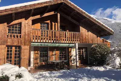 Image de Chalet Cleo - charmant chalet 180 m2 avec vue montagne