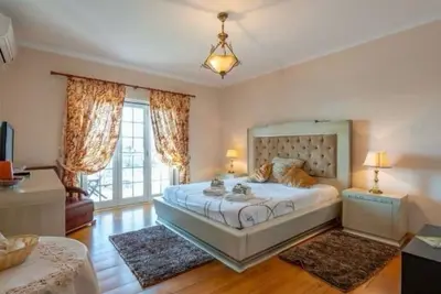Chambre 'Quarto Sol' avec vue sur la montagne, Wi-Fi et climatisation