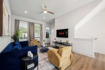 Image de Peachy Retreat on the Beltline near all Atl hotspots