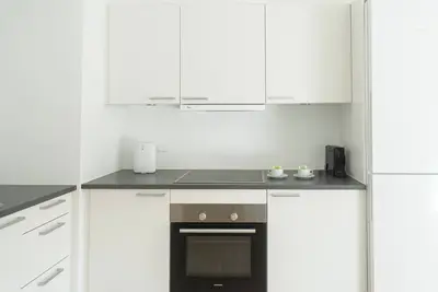 Image de Beautiful 1-bed w/balcony