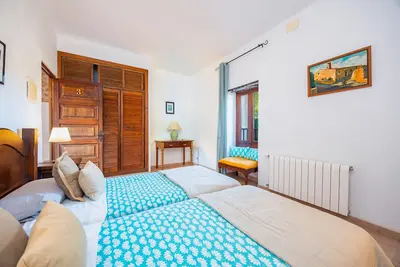 Image de Chambre 'Habitación 3' avec vue sur la montagne, piscine partagée et Wi-Fi