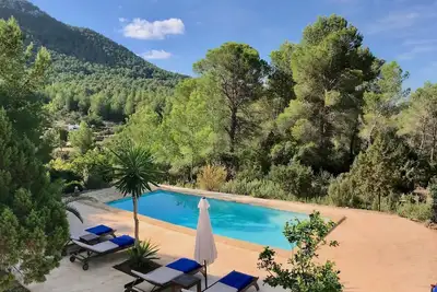 Image de Luxury Ibiza Villa | Villa Cormac | 3 Bedrooms | Spacious Furnished Sun Terrace | Private Outdoor Pool | Bbq Facilities | Shaded Outdoor Dining Area | Private Garden | Sant Josep de sa Talaia