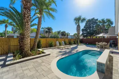 Image de Coastal Charm, Private Pool, Private Beach Access!