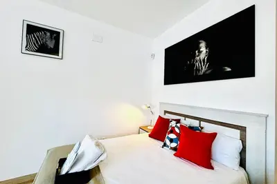 Image de Oshun Mirasierra modern 57 m² apartment
