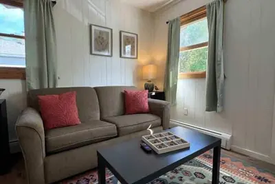 Image de Summer Vacay Hangout at Powderhorn Mountain