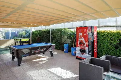Image de Bungalow \"A6\" avec piscine privée, terrasse privée et Wi-Fi