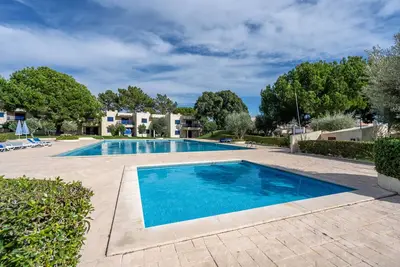 Image de Appartement \"The Triple House\" avec piscine partagée, terrasse privée et Wi-Fi