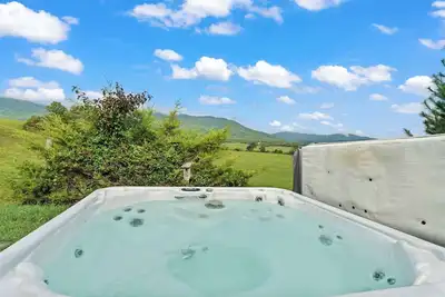 Image de Sojourners Rest: Old Rag Views, Hot Tub, Fire Pit