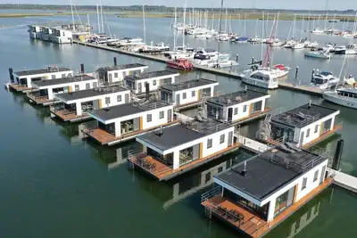 Image de Desi9 - Houseboats Marina Kröslin