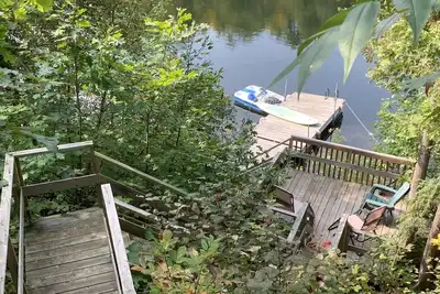 Image de Relax on the Shores of Charming Lac McArthur