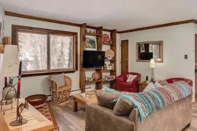 Image de Riverside Retreat 12 at Taos East - 2 Bedroom Updated Condo on the Hondo River