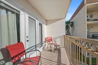 Image de A222 Ocean Club Villa  A short walk to the beach