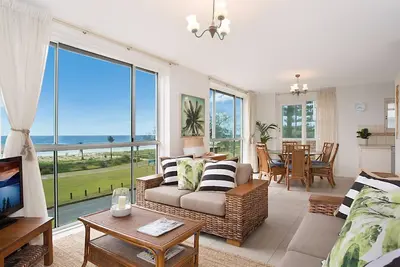 Image de King Tide - Spectacular ocean views