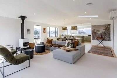Image de Luxury Lindis Lookout