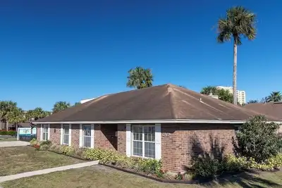 Image de Spacious Escape - Close to beach and Mayo!