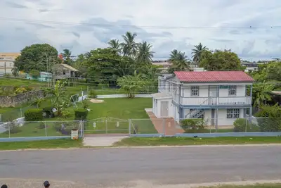 Image de Spacious 4-bedroom house with WiFi and Ac in peaceful Corozal Town