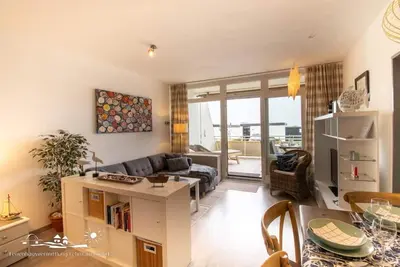 Image de 11 Holiday apartment \"Südstrandläufer\" App. 58-003