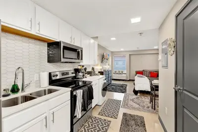 Image de Cozy 1-bedroom apartment in welcoming Birmingham with fitness room