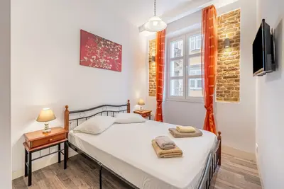 Image de Appartement 'Wonderful Impressive' avec Wi-Fi et climatisation