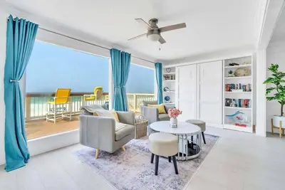 Image de Sea Destin - Private BeachFront Townhouse