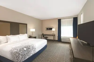 Image de Cozy hotel in charming Opelika with Ac, WiFi. \n\nVery clean and highly reviewed.