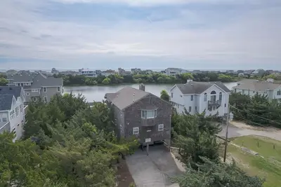 Image de Experience Oceanside Living at 7194 - Southern Grace in Waves, Nc - 4br, 3ba, Pet-Friendly!