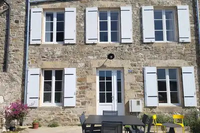 Image de Maison bord de mer - à 70 m de la plage - 10 couchages - Bretagne
