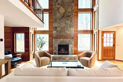 Image de New! Northstar Chalet – 4 Bd Tahoe Mountain Luxury