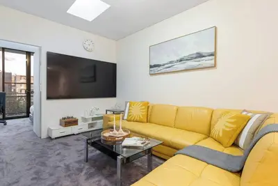 Image de The Urban Escape - Stylish apartment in the Heart of Wentworth Point