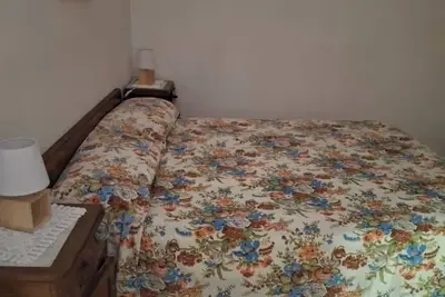 Image de Le Querce. two-room apartment for two