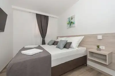 Image de Beach apartment Mara 3 50m to the sea, modern apartment in the center of the town
