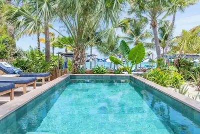 Image de Bohemian Blue in Saint Jean by Personal Villas - Breathtaking Beachfront Villa