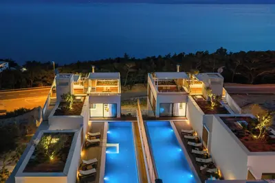 Image de Pure Luxury Exclusive Twin Villas in charming Omiš