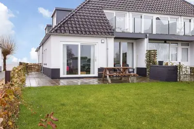 Image de Apartment Located Directly on the Sneekermeer