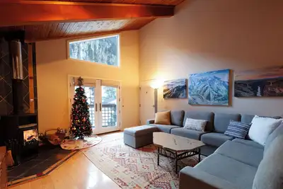 Image de Lake Fork 12 - Stylish Condo with WiFi, just a stroll to Ski Lifts