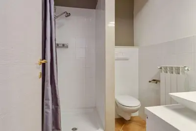 Image de Gorgeous Mansion in Ripabottoni With Swimming Pool