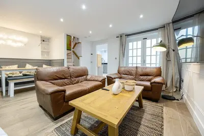 Image de GuestReady - Retraite dans le quartier Georgien avec terrasse