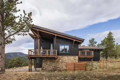 Image de Superb Views 4-bedroom house in Caribou Ridge, Nederland-Close to Eldora Skiing