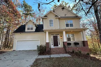 Image de Secluded 3-bedroom home near  Durham, Duke and Dpac, recently renovated