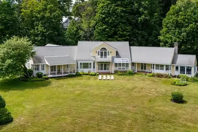 Image de Spacious 4-bedroom house in serene Jackson