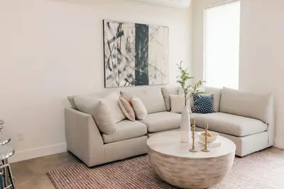 Image de Align-Spa Wellness Oasis, Hot Tub, Sauna, King Bed, Wifi, Downtown Medicine Park