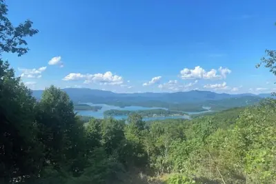 Image de Relaxing Hiawassee Retreat in North Georgia\n\n