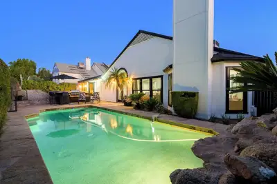 Image de Scottsdale Sun-Kissed Bliss w/ Pool+Bbq+ Home Office