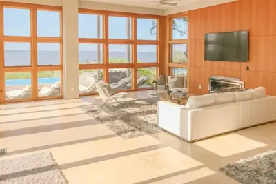 Image de Charming 4-bedroom house with Ac and WiFi in lovely Sayville